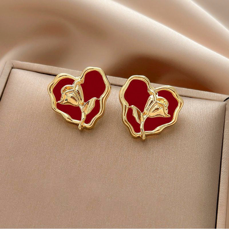 Elegant Korean Style Heart Shape Flower Alloy Irregular Women's Ear Studs