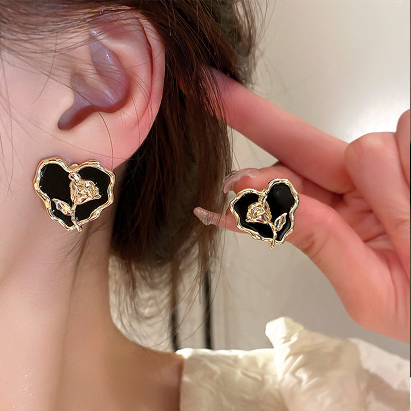 Elegant Korean Style Heart Shape Flower Alloy Irregular Women's Ear Studs