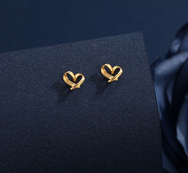 1 Pair Simple Style Heart Shape Sterling Silver Ear Studs