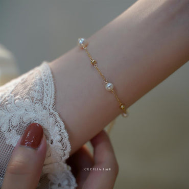 Elegant Simple Style Geometric Artificial Pearl Copper Bracelets In Bulk