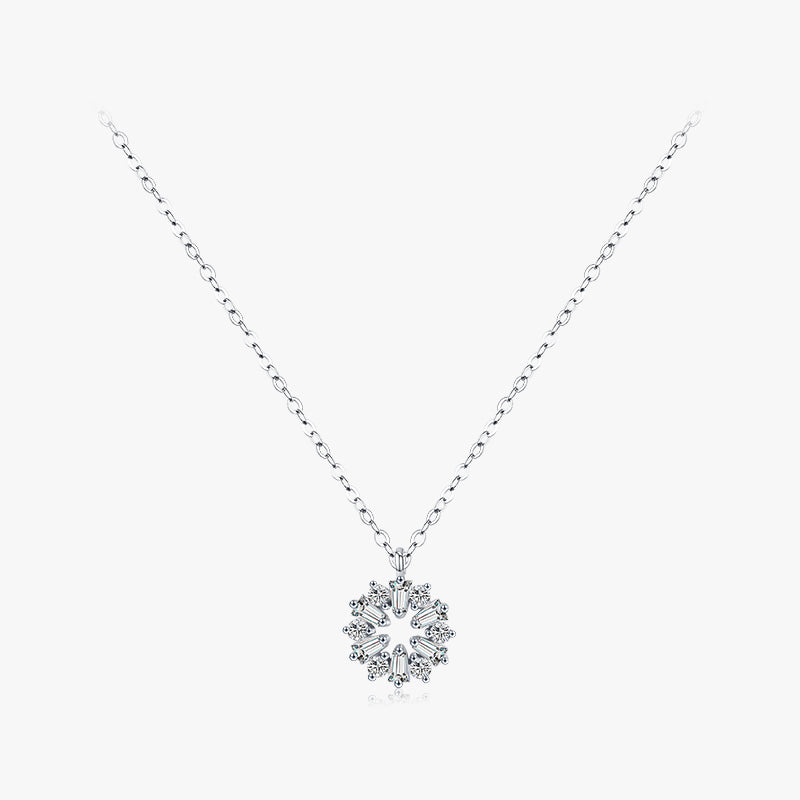 Shiny Snowflake Sterling Silver Plating Inlay Zircon Rhodium Plated Pendant Necklace