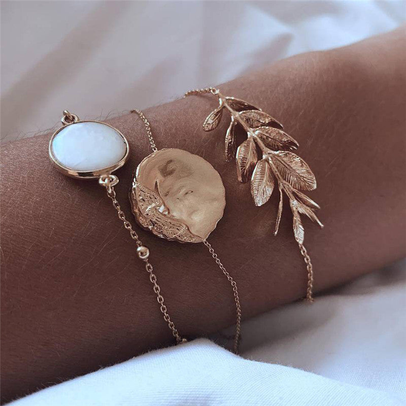 Vintage Style Punk Simple Style Moon Leaves Arrow Stainless Steel Alloy Plating Inlay Artificial Diamond Rhinestones Gold Plated Silver Plated Bracelets Bangle