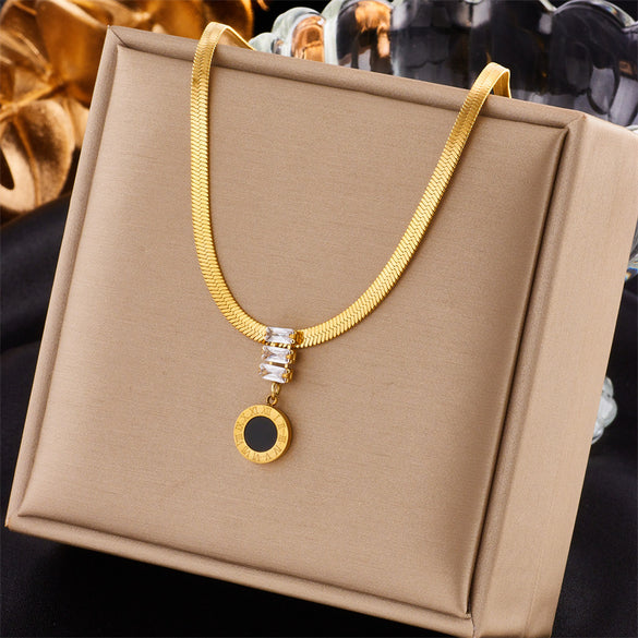 Retro Round Titanium Steel Plating Inlay Artificial Rhinestones 18k Gold Plated Pendant Necklace