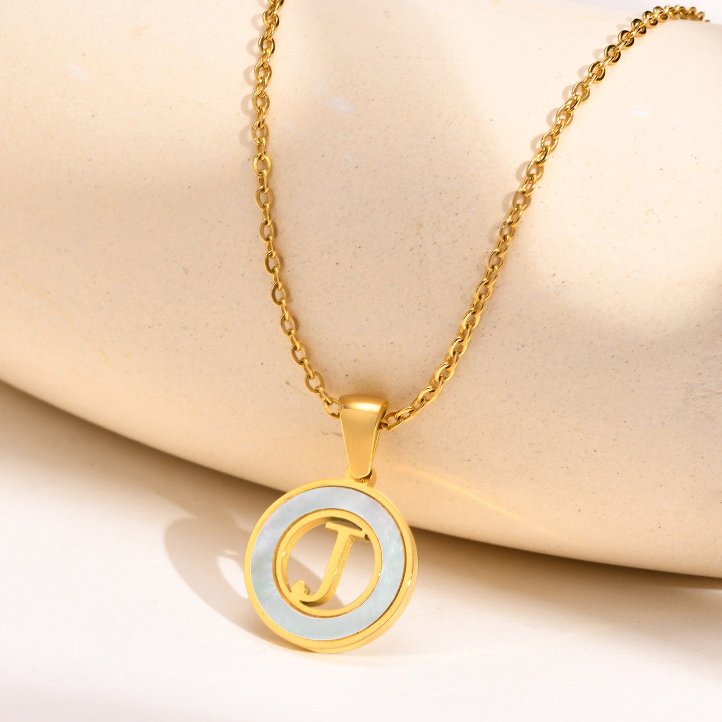 Ins Style Simple Style Letter Stainless Steel Plating Hollow Out Inlay Shell 18k Gold Plated Necklace Pendant