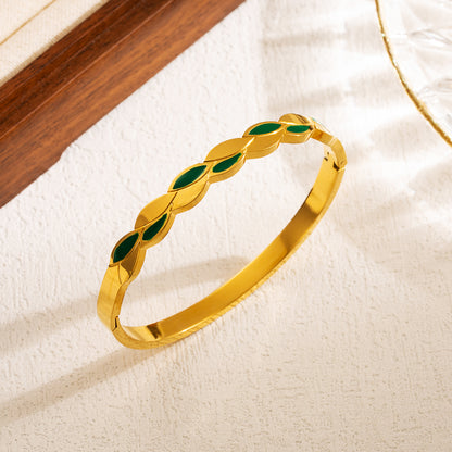 Modern Style Leaf Heart Shape Stainless Steel Plating Hollow Out Inlay Zircon 18k Gold Plated Bangle