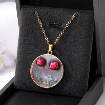 Sweet Simple Style Flower Resin Epoxy Women's Pendant Necklace