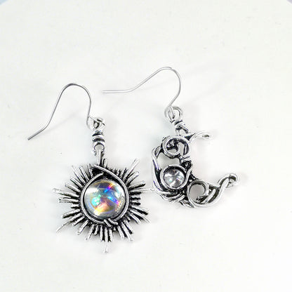 Retro Sun Moon Alloy Women's Drop Earrings