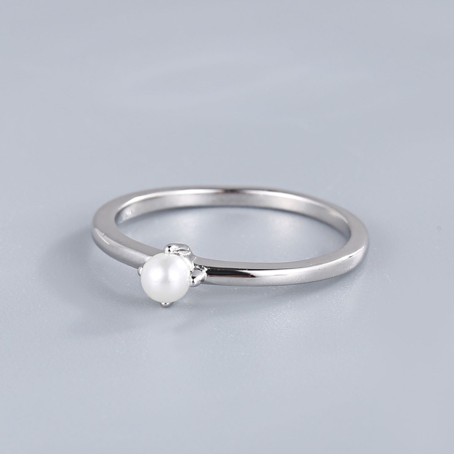 Wholesale Simple Style Round Sterling Silver Artificial Pearls Rings