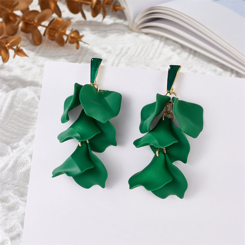 Sweet Simple Style Petal Arylic Stoving Varnish Women's Drop Earrings