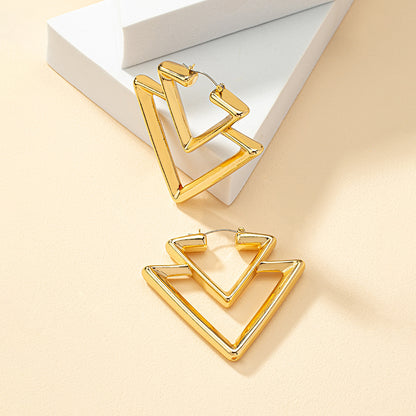 Retro Modern Style Triangle Alloy Plating Women's Earrings