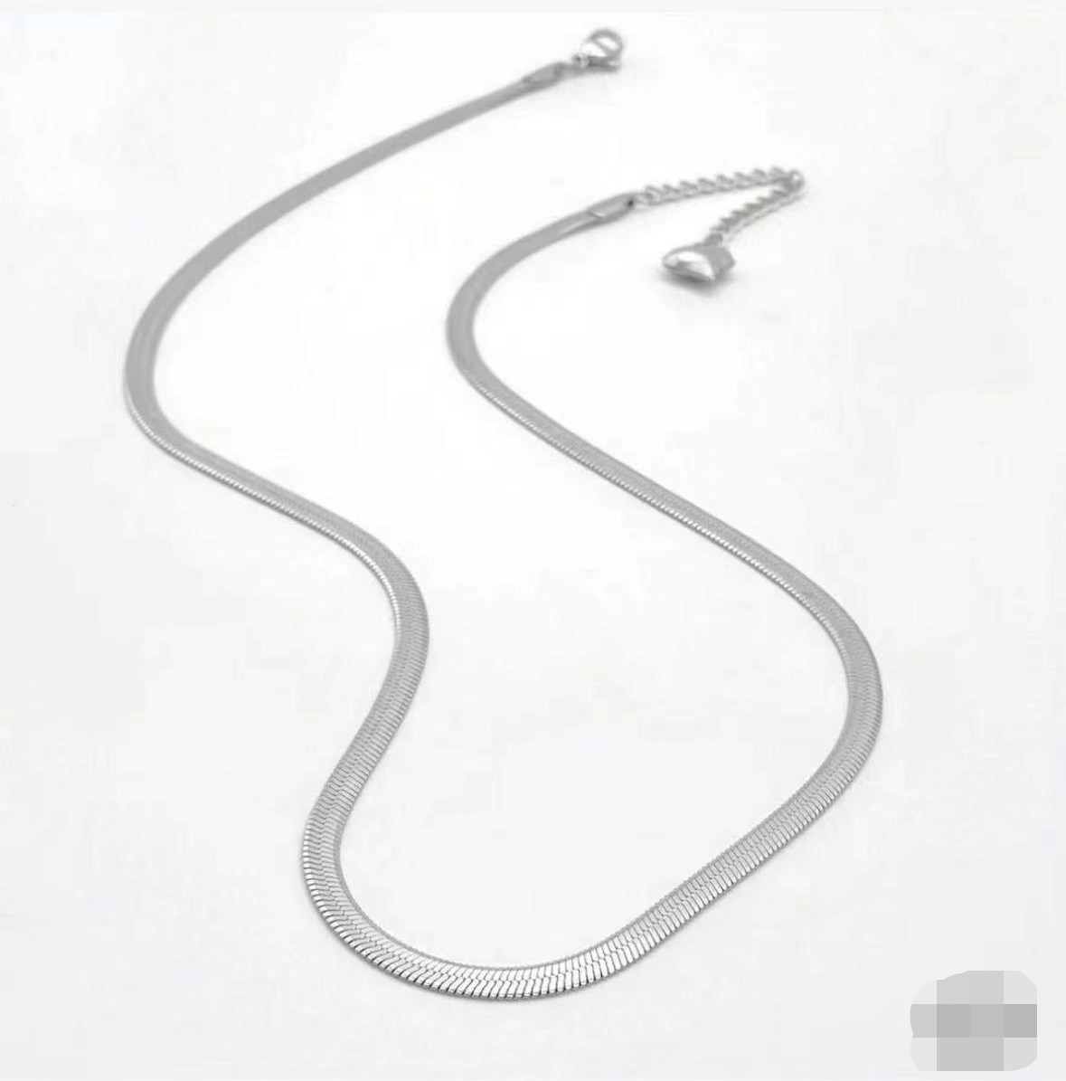 Simple Plain Chain Blade Chain Necklace In Titanium Steel Fashion Gold