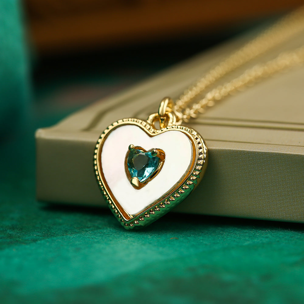 Simple Style Commute Heart Shape Copper Plating Inlay Shell Zircon 18k Gold Plated Pendant Necklace