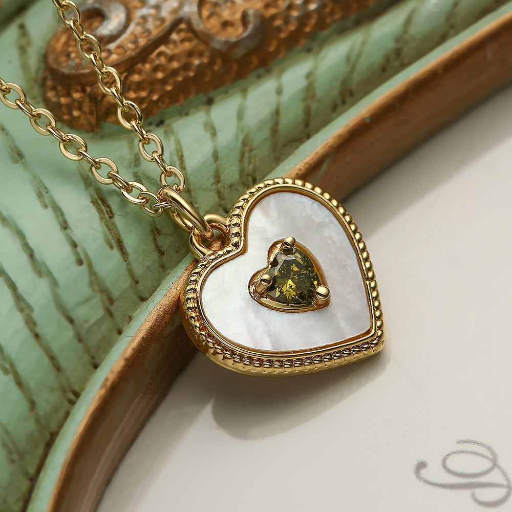 Simple Style Commute Heart Shape Copper Plating Inlay Shell Zircon 18k Gold Plated Pendant Necklace