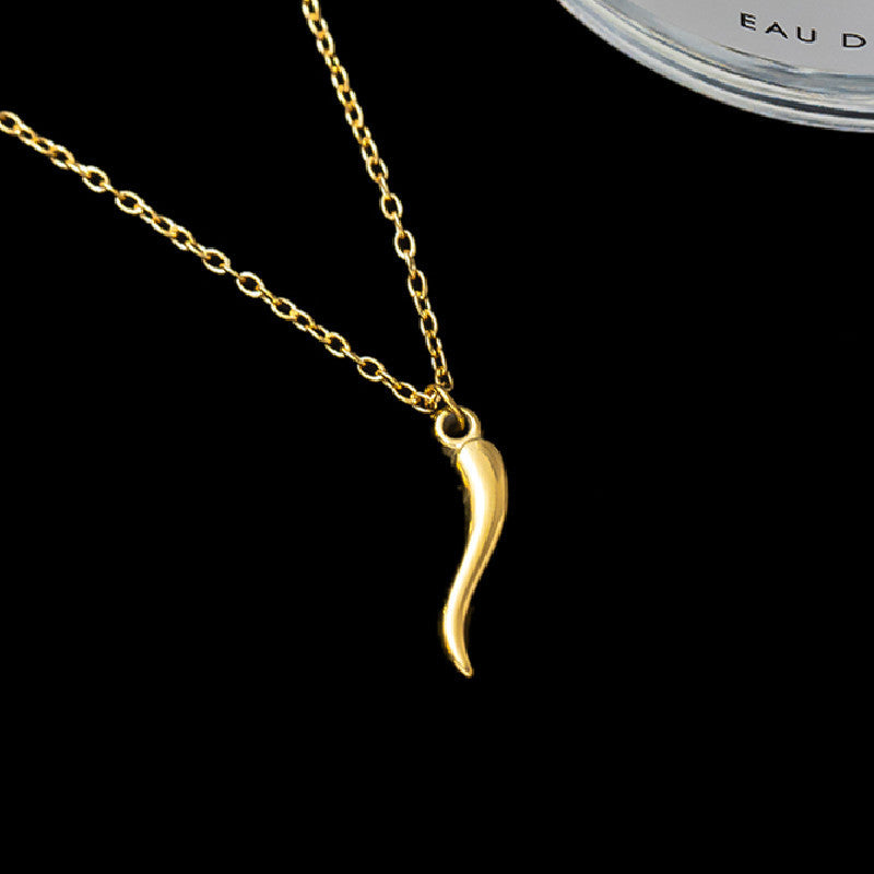 Retro Lady Pepper Titanium Steel Plating 18k Gold Plated Pendant Necklace