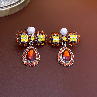 Retro Heart Shape Flower Alloy Plating Inlay Artificial Pearls Rhinestones Women's Drop Earrings