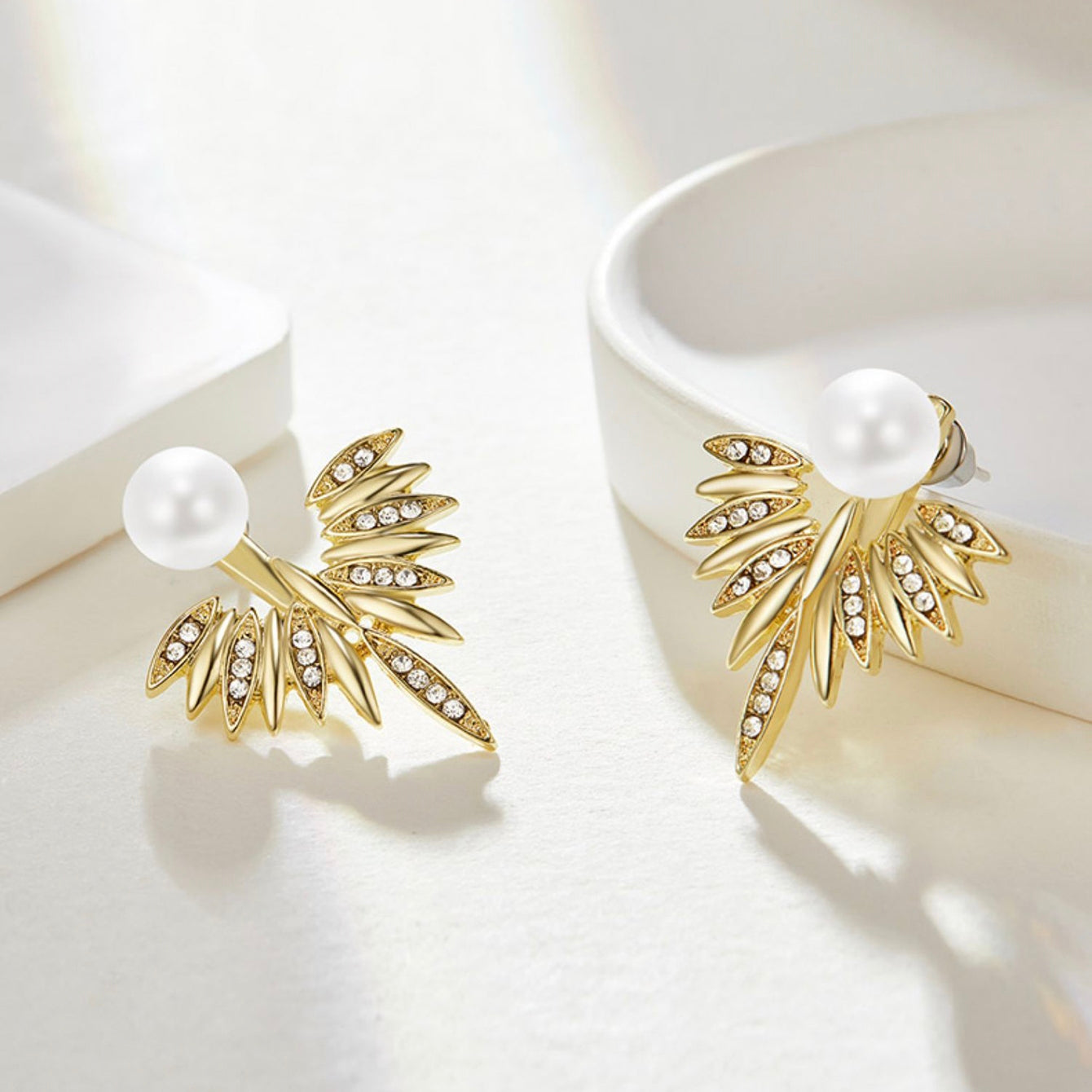 Glam Sweet Korean Style Wings Alloy Inlay Pearl Women's Ear Studs