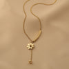 Sweet Simple Style Daisy Stainless Steel Plating Inlay Shell 18k Gold Plated Pendant Necklace