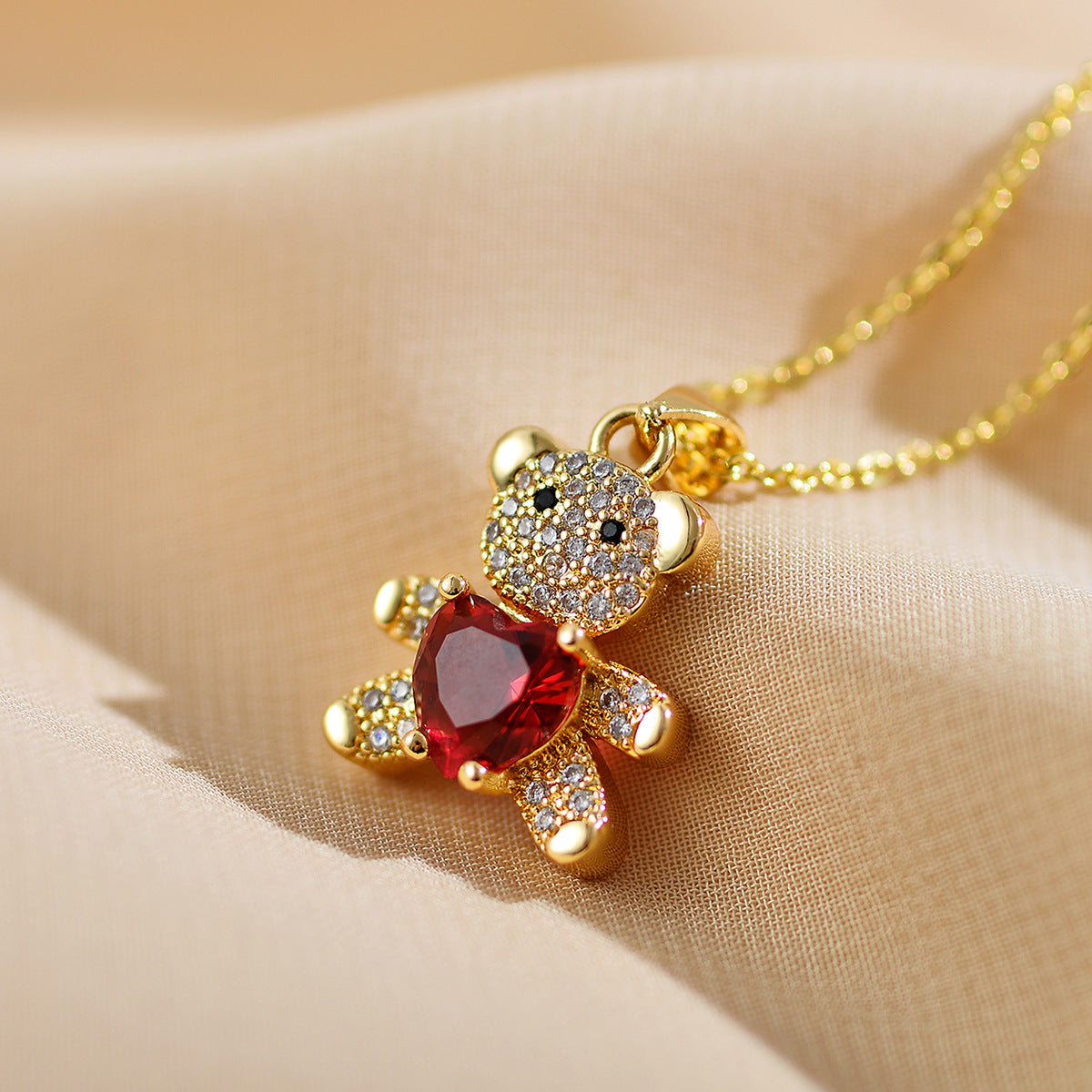 Elegant Shiny Little Bear Heart Shape Copper Inlay Zircon Gold Plated Pendant Necklace