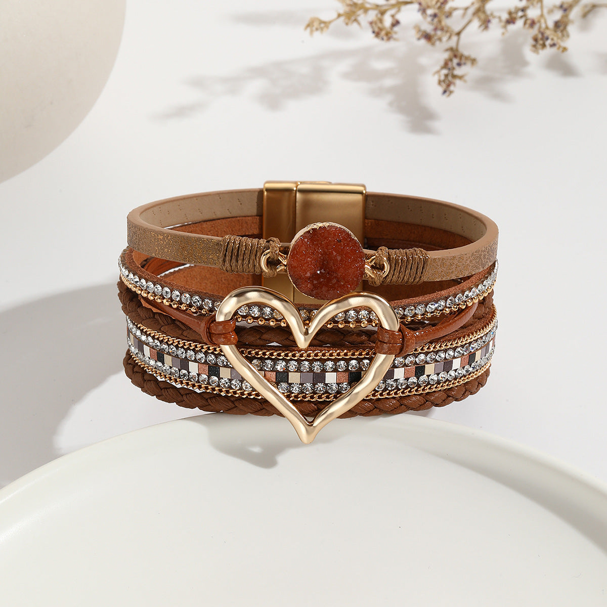 Elegant Classic Style Heart Shape Pu Leather Inlay Rhinestones Women's Bracelets