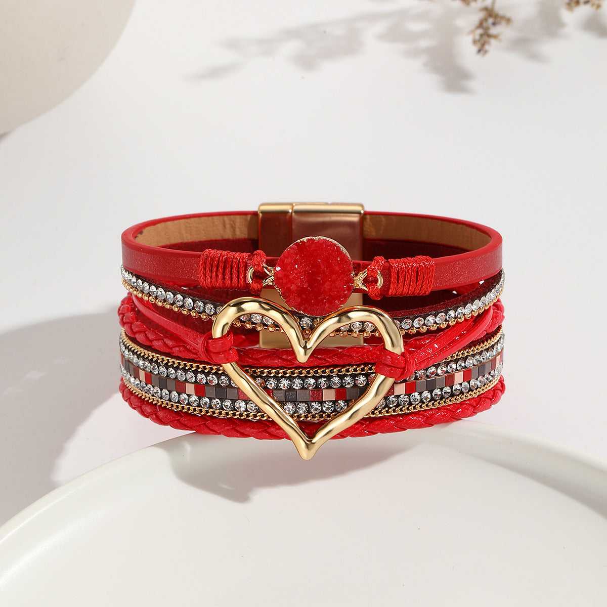 Elegant Classic Style Heart Shape Pu Leather Inlay Rhinestones Women's Bracelets