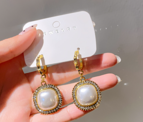 1 Pair Lady Pearl Plating Inlay Alloy Artificial Diamond Drop Earrings