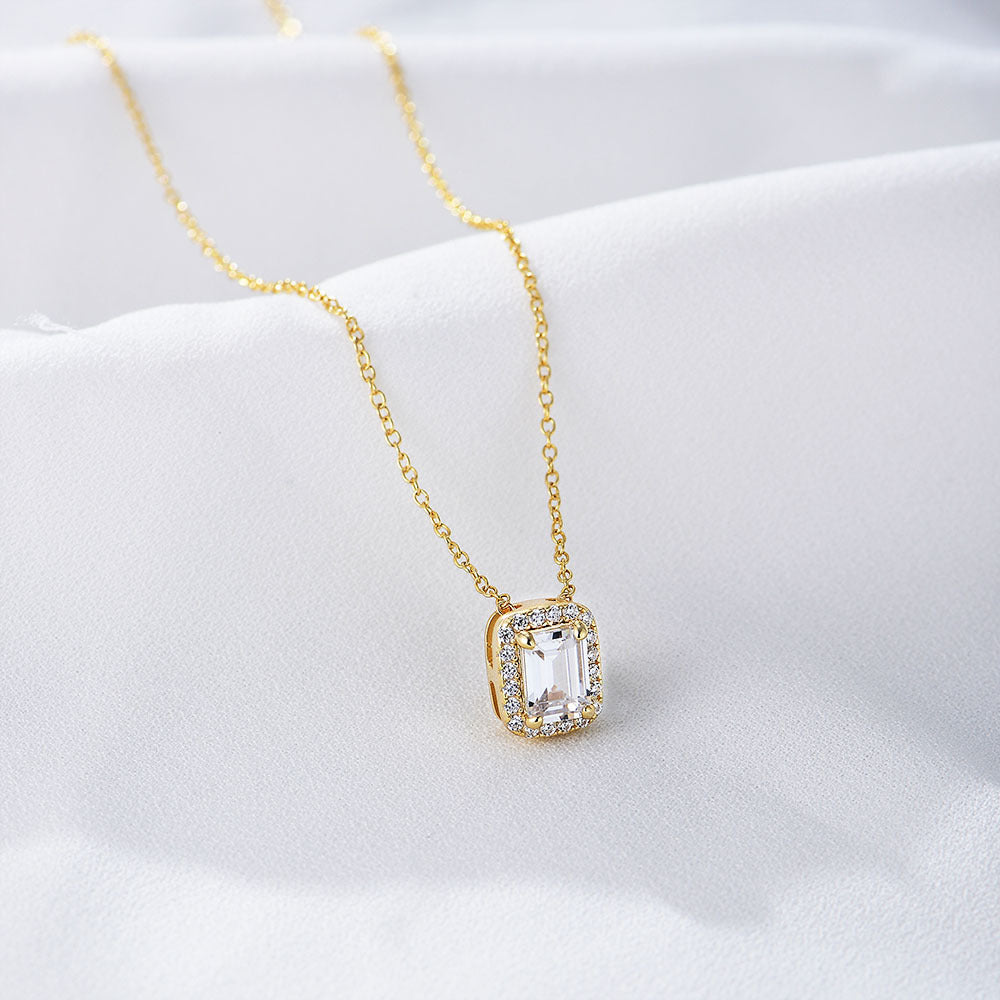 Wholesale Elegant Square Sterling Silver Inlay Zircon Pendant Necklace