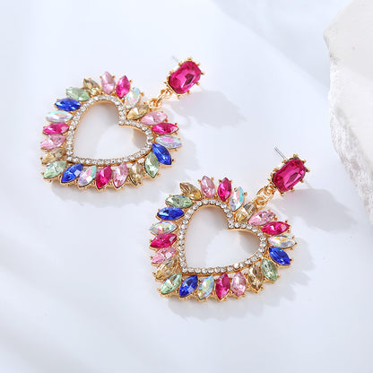 Elegant Luxurious Heart Shape Alloy Plating Inlay Rhinestones Gold Plated Women'S Drop Earrings