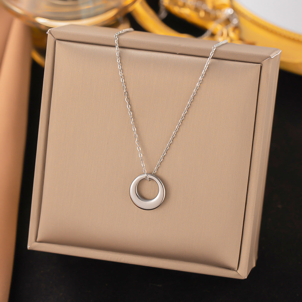 Simple Style Commute Circle Titanium Steel Plating Hollow Out Necklace