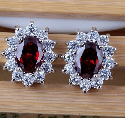 1 Pair Vintage Style Shiny Oval Plating Inlay Copper Zircon Ear Clips Ear Studs