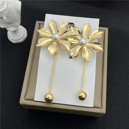 1 Pair Lady Streetwear Leaf Flower Plating Inlay Alloy Artificial Pearls Drop Earrings