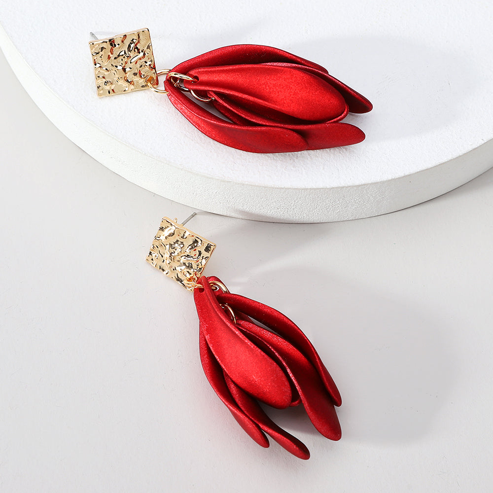 1 Pair Elegant Cute Romantic Petal Tassel Zinc Alloy Drop Earrings