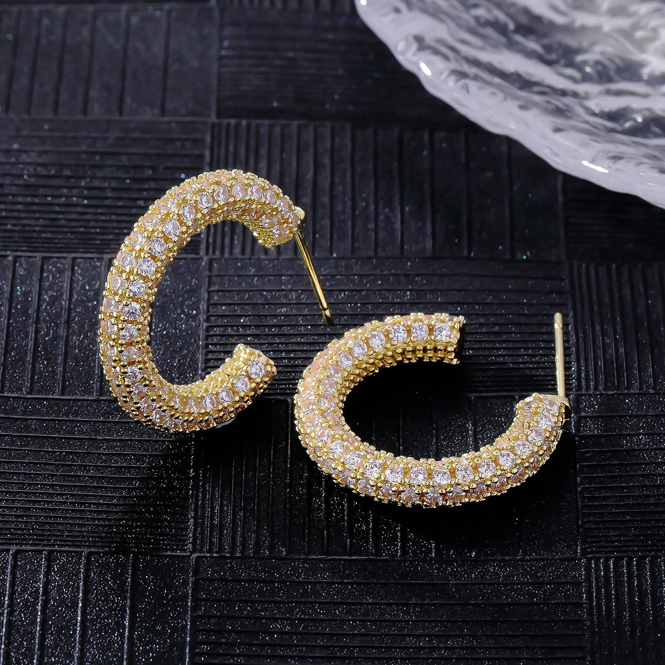 1 Pair Modern Style C Shape Plating Inlay Copper Zircon 18k Gold Plated White Gold Plated Ear Studs