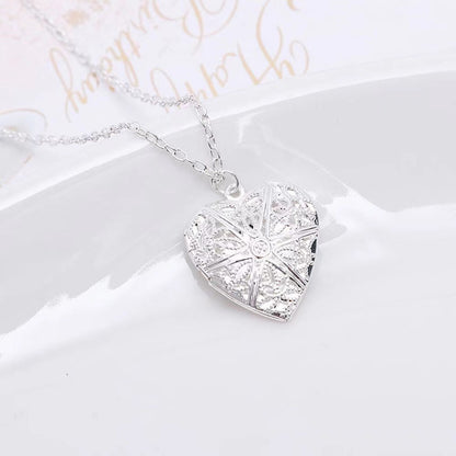 Simple Style Heart Shape Alloy Plating Women's Pendant Necklace