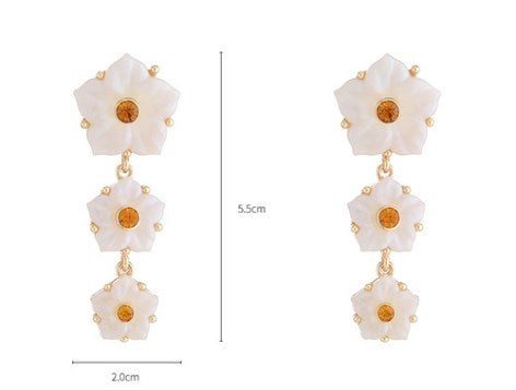 1 Pair Elegant Flower Inlay Alloy Resin Glass Drop Earrings