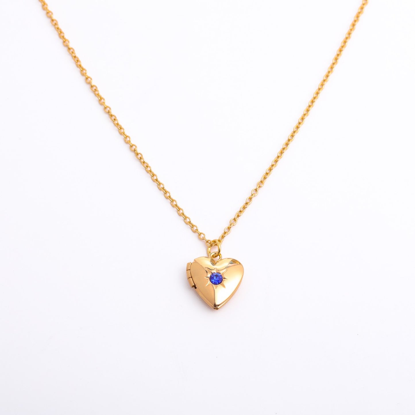 Simple Style Commute Heart Shape Copper 18k Gold Plated Zircon Pendant Necklace In Bulk