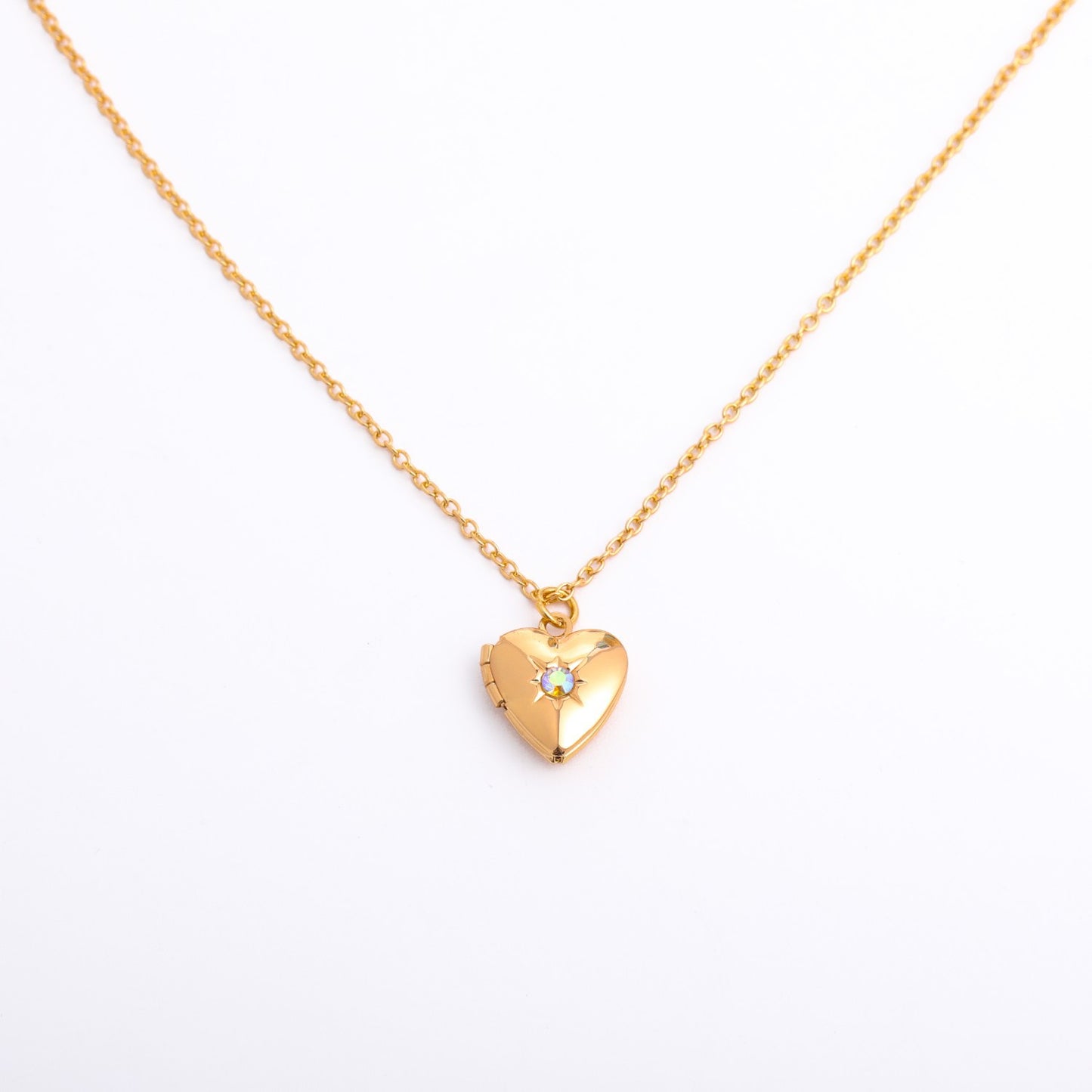 Simple Style Commute Heart Shape Copper 18k Gold Plated Zircon Pendant Necklace In Bulk