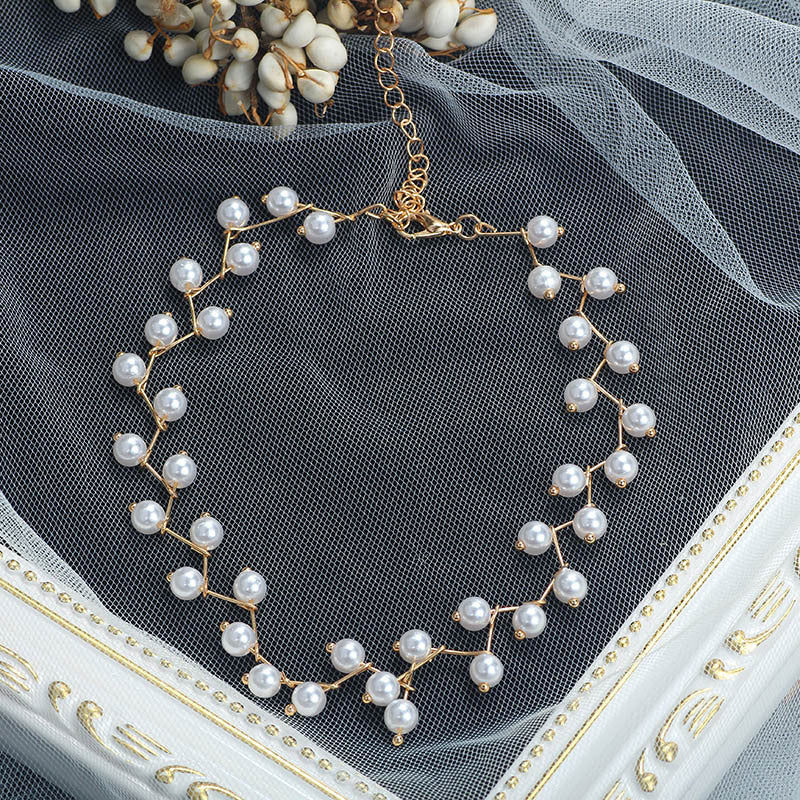 Simple Style Solid Color Imitation Pearl Women'S Choker