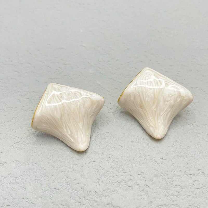 1 Pair Commute Irregular Enamel Alloy Ear Studs