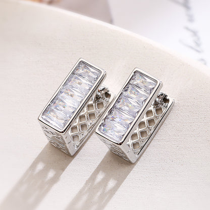 1 Pair Simple Style Commute Square Plating Inlay Copper Zircon 18k Gold Plated Earrings