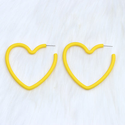 Sweet Heart Shape Arylic Spray Paint Women's Ear Studs