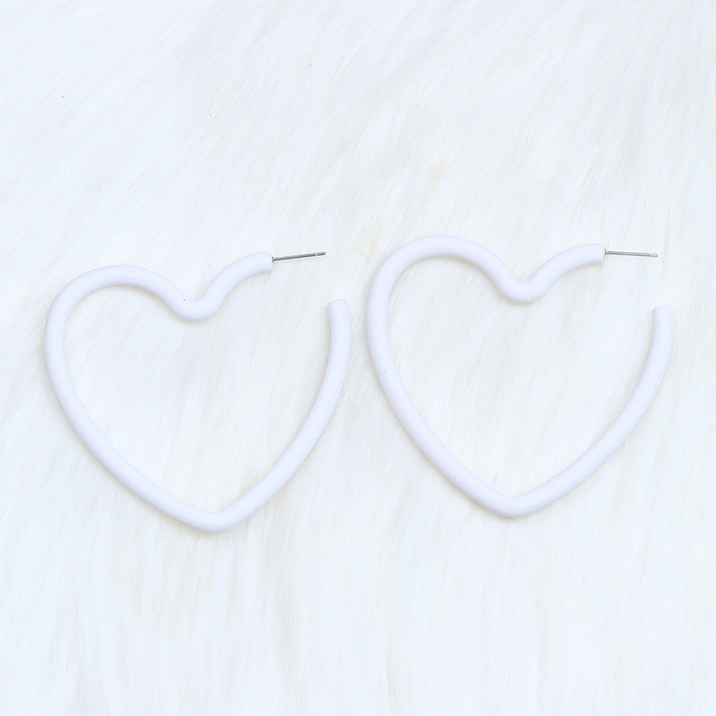 Sweet Heart Shape Arylic Spray Paint Women's Ear Studs