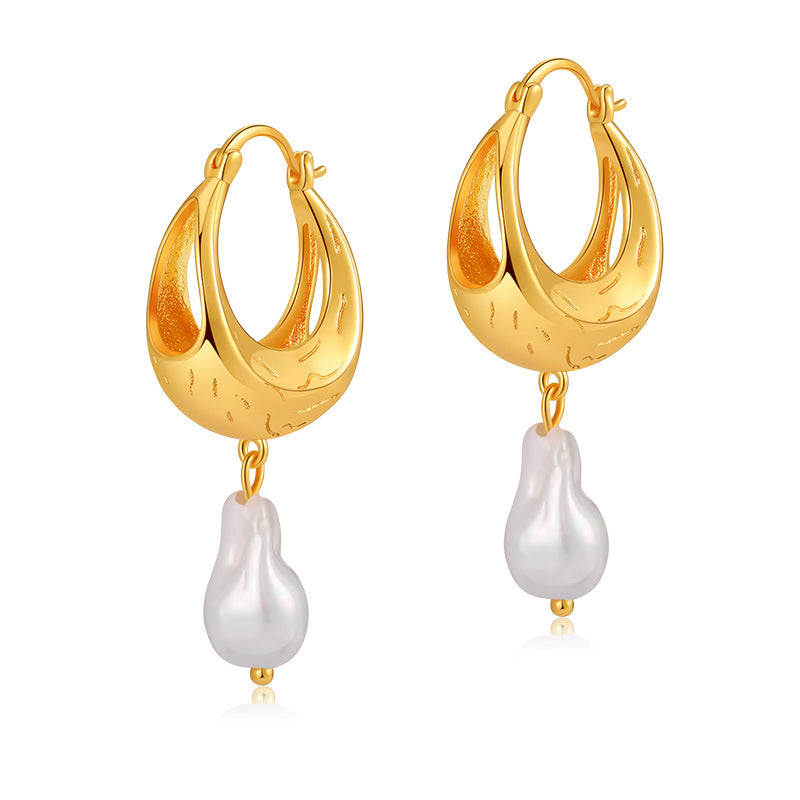 1 Pair Baroque Style C Shape Geometric Flower Plating Imitation Pearl Copper 18k Gold Plated Drop Earrings