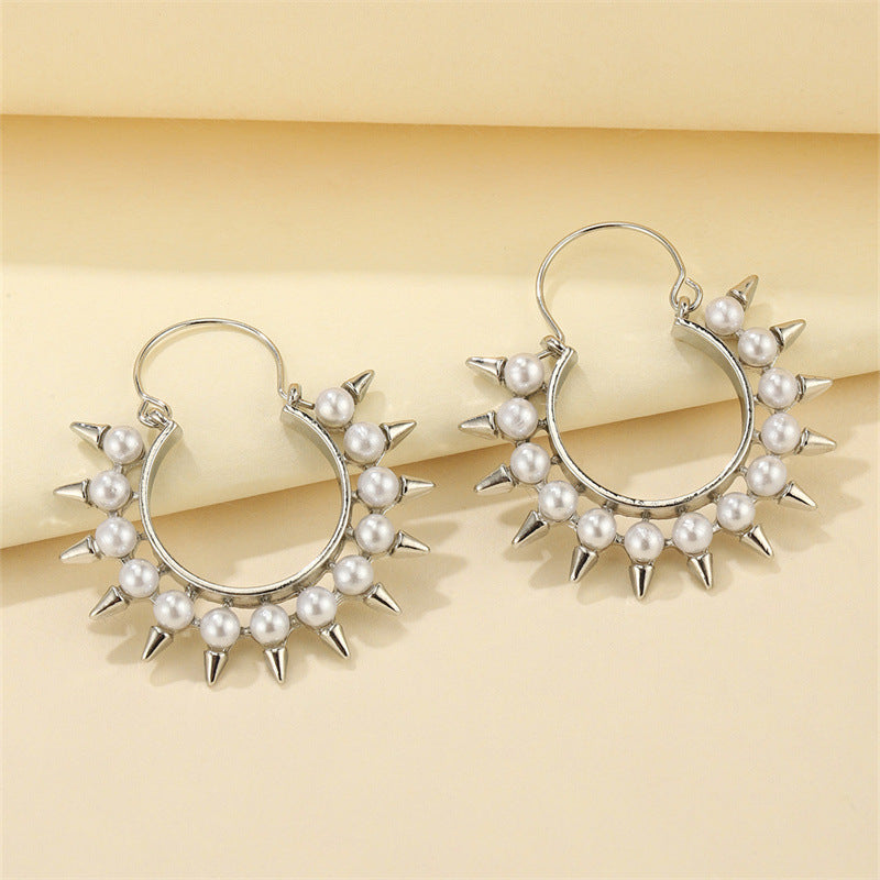 1 Pair Punk Cool Style Solid Color  Inlay Alloy Artificial Pearls Hoop Earrings Ear Studs