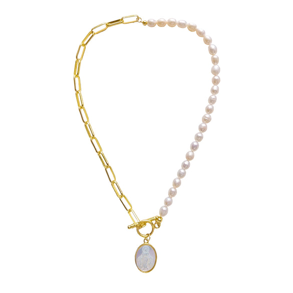 Modern Style Faith Oval Freshwater Pearl Shell Copper 18k Gold Plated Pendant Necklace In Bulk