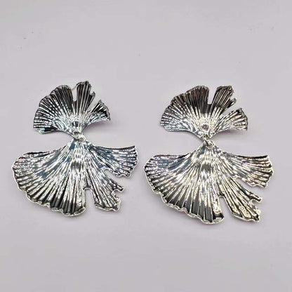 1 Pair Retro Exaggerated Leaf Plating Iron Earrings