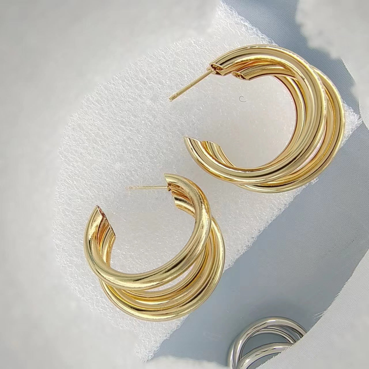 1 Pair Retro Modern Style Geometric Plating Iron Earrings