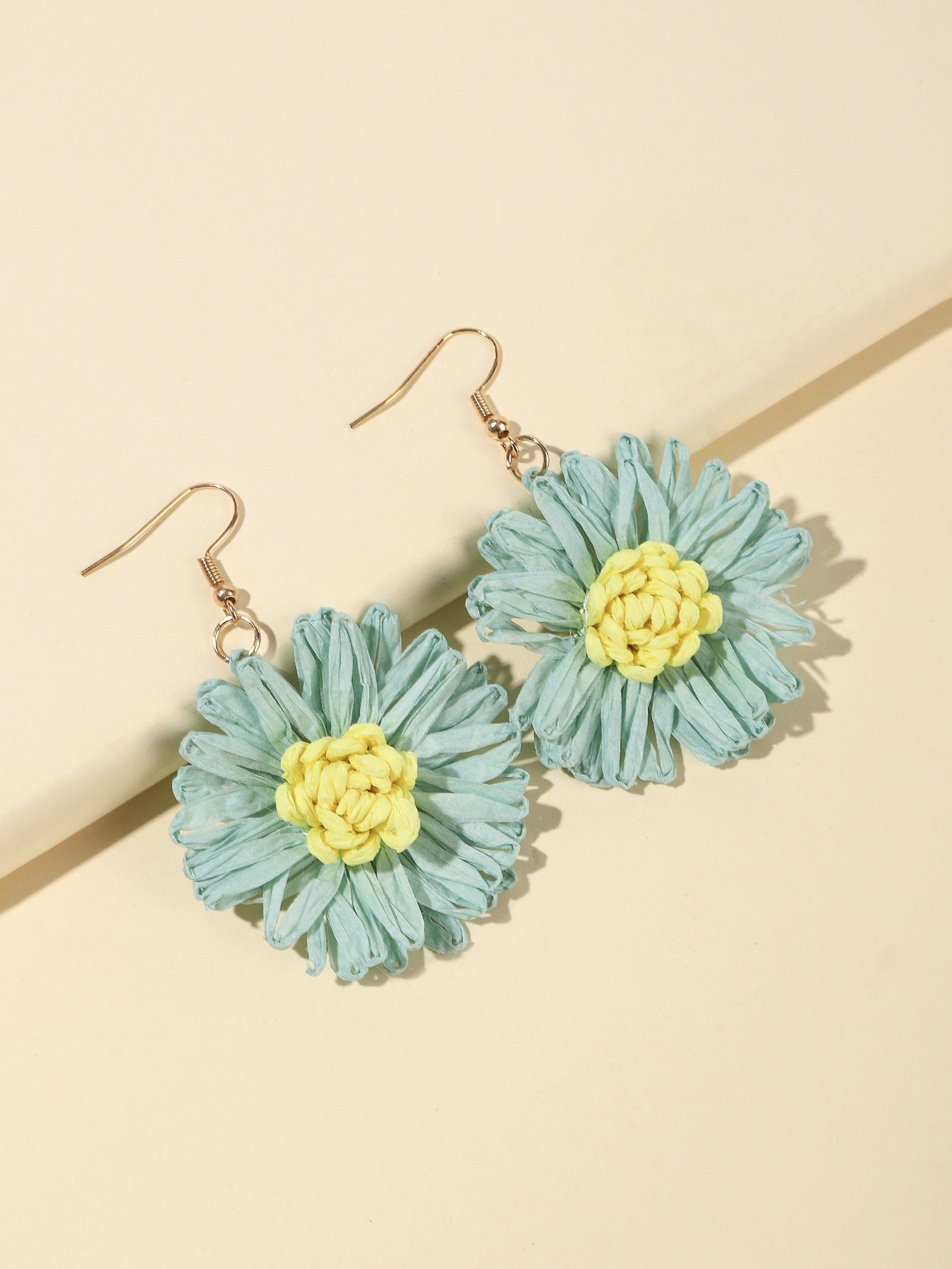 1 Pair Elegant Sweet Flower Raffia Drop Earrings