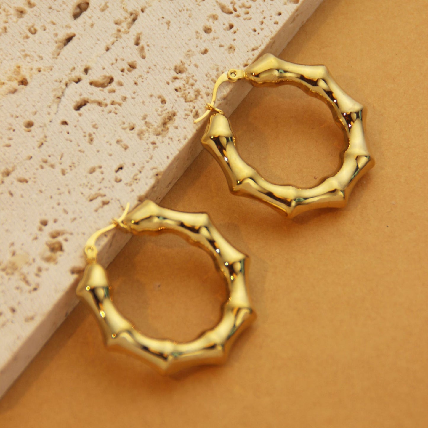 1 Pair Retro Simple Style C Shape U Shape Solid Color Plating Titanium Steel 18k Gold Plated Earrings