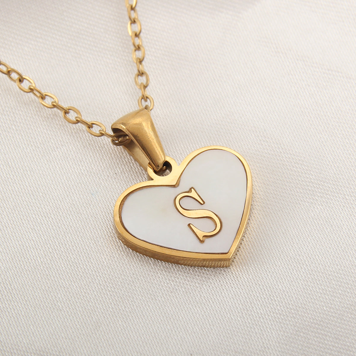 Casual Letter Stainless Steel Plating Inlay Shell Gold Plated Pendant Necklace