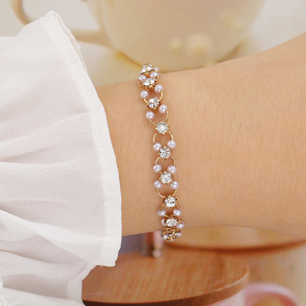 Simple Style Shiny Heart Shape Flower Butterfly Alloy Plating Inlay Artificial Gemstones Artificial Crystal Artificial Diamond Gold Plated Silver Plated Women'S Bracelets